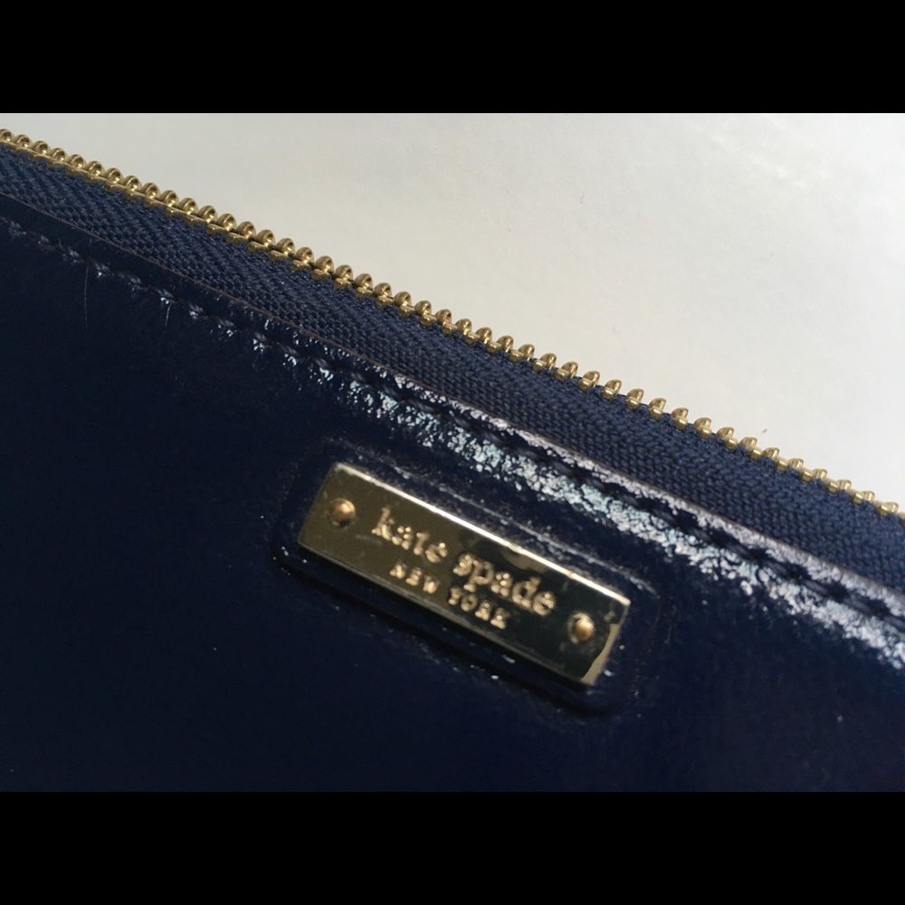 Kate Spade wallet - Picture 4 of 4